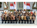 Pak Jokowi: Saatnya ﻿Merombak Kabinet